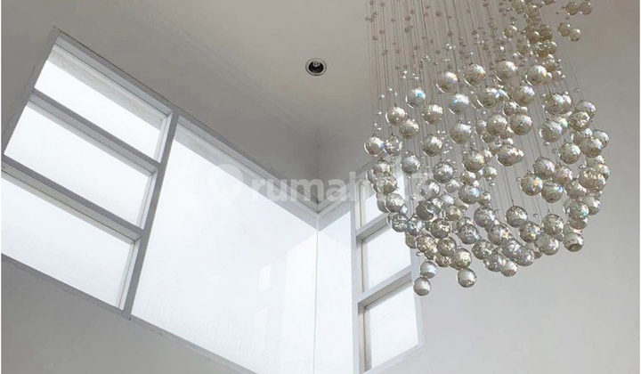 Rumah Bagus 2 Lantai Siap Huni di Arcamanik Bandung