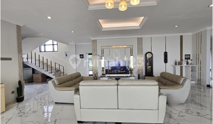 Luxury House in Gegerkalong Permai Complex Bandung New Building 2