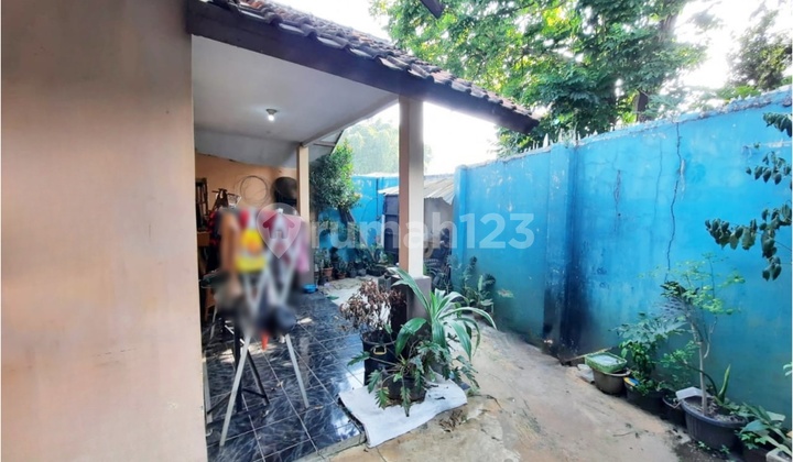 Three-Story Commercial Building Rendeng and Move-In Ready House on Main Road Soreang Bandung 2