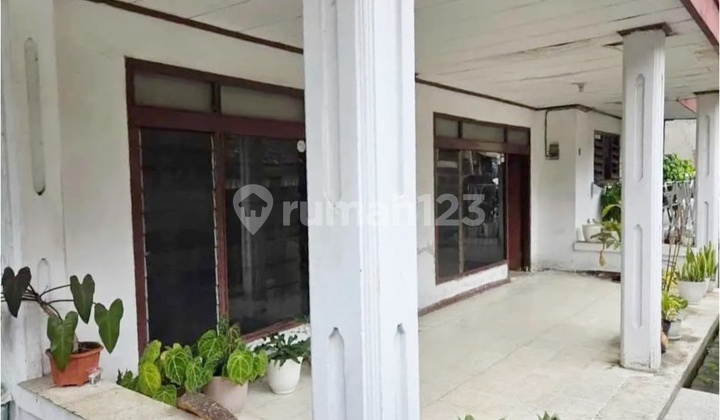 Rumah Siap Huni Lokasi Strategis di Arcamanik Bandung 2