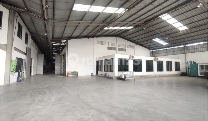 Gudang Strategis di Sayap Taman Kopo Indah Dekat Tol Kopo Bandung Gudang Strategis di Sayap Taman Kopo Indah Dekat Tol Kopo Bandung