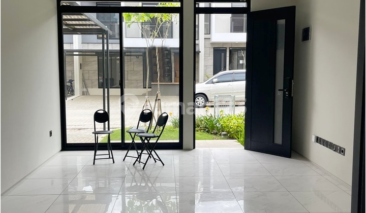 Rumah Bagus di Tatar Punawangi Jalan Utama Kota Baru Parahyangan 2