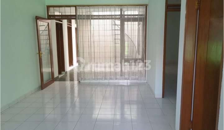 Rumah Bagus dan Siap Huni Dalam Komplek Batununggal Bandung 2
