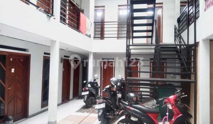 3-Story Boarding House in Cicaheum Near Widyatama University, Bandung 2