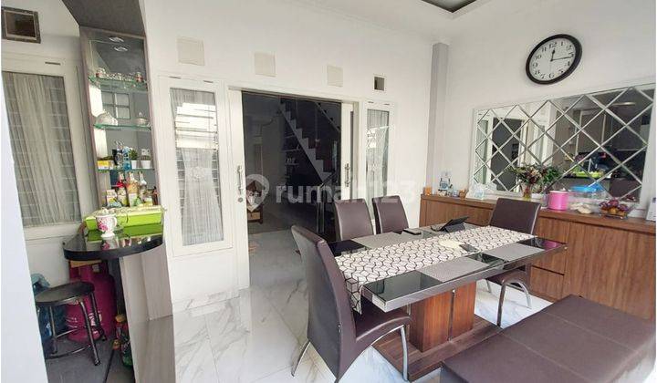 Rumah Bagus Semi Furnished Minimalis Modern di Antapani Bandung 2