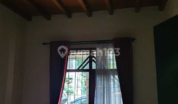 For Sale 2-Story Comfortable House Ready to Occupy Located in Taman Kopo Indah 1 Bandung 2