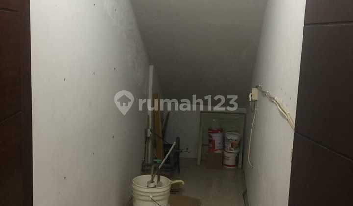 Dijual Ruko 2 Lantai Siap Pakai Cocok untuk Usaha Lokasi di Holis Regency Bandung 2