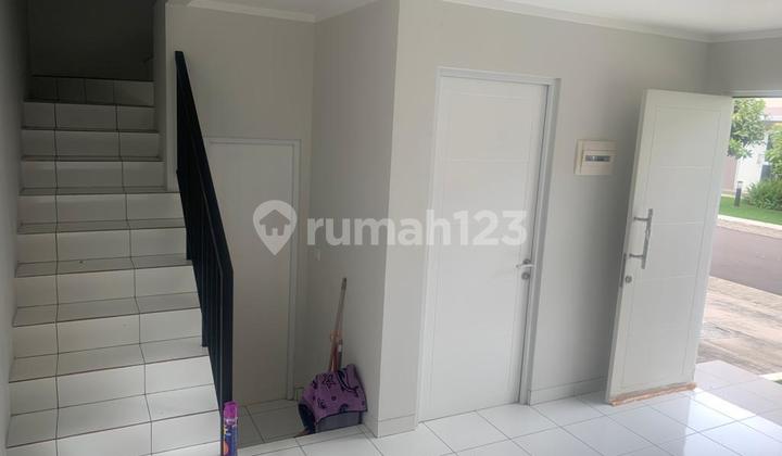 Disewakan Rumah Semi Furnish Nyaman dan Asri Siap Huni di Summarecon Cluster Dayana Bandung 2