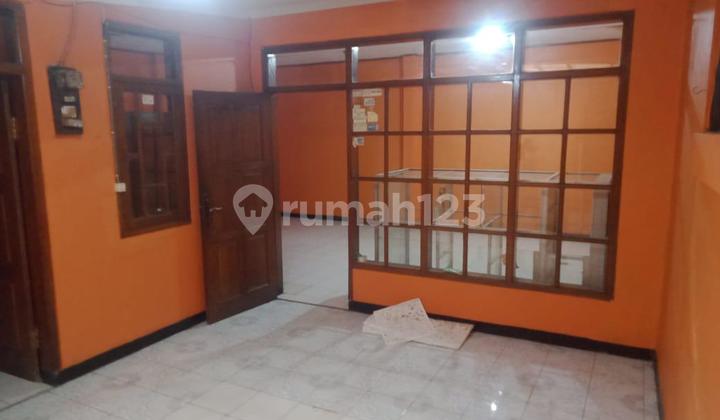 Dijual Rumah Nyaman Siap Huni Nyaman dan Aman Lokasi Strategis di Cihanjuang Bandung