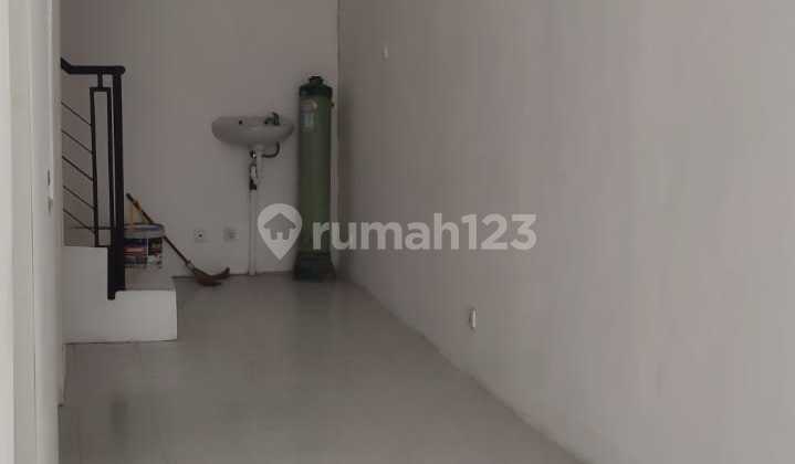 Dijual Rumah Nyaman Siap Huni Minimalis Modern Lokasi Strategis di Astana Anyar Bandung