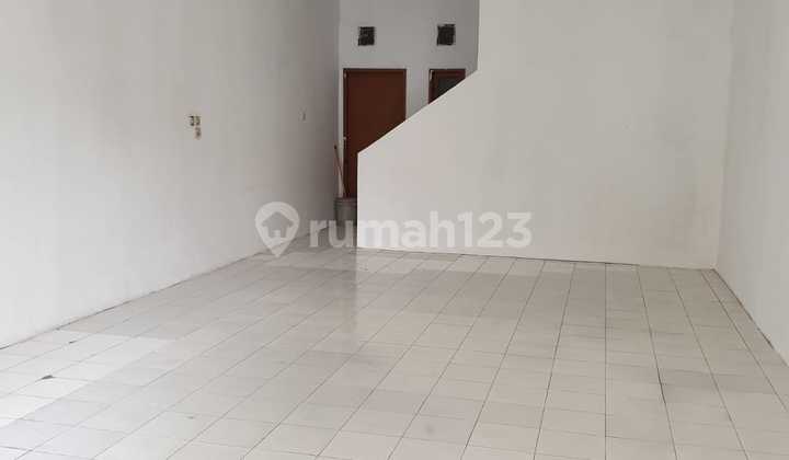 Disewakan Ruko 2 Lantai Siap Pakai Cocok untuk Usaha Lokasi di Taman Kopo Indah 3 Bandung 2