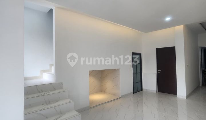Dijual Rumah Baru Modern Minimalis Siap Huni Lokasi Strategis di Kopo Permai 3 Bandung