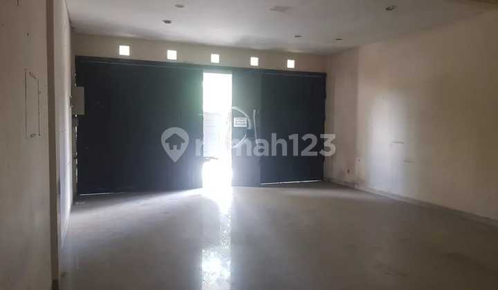 Disewakan Ruko 2 Lantai Siap Pakai Cocok untuk Usaha Lokasi di Mainroad Kiaracondong Bandung