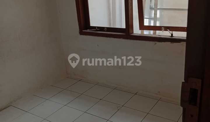 Disewakan Rumah Siap Huni Nyaman dan Aman Lokasi Strategis di Taman Kopo Indah 2 Bandung 2