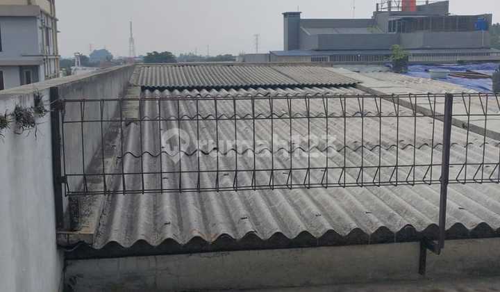 Disewakan Ruko 3,5 Lantai Siap Pakai Cocok untuk Usaha Lokasi di di Jalan Kopo Bandung 2