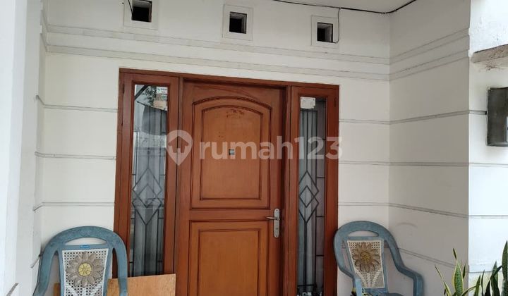Dijual Rumah Siap Huni Nyaman Terawat Lokasi Strategis di Taman Kopo Indah 3 Bandung