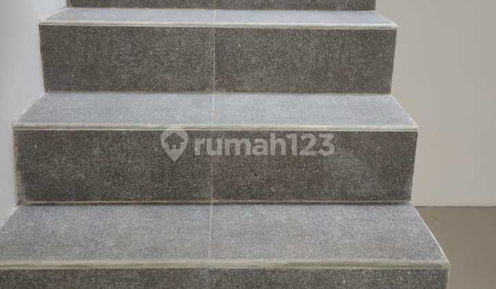 Dijual Ruko 2 Rendeng Siap Pakai Cocok untuk Usaha Lokasi di Lembang Bandung 2