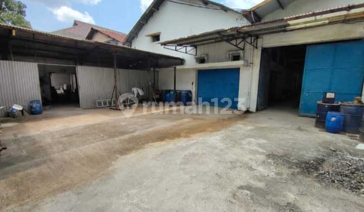 Dijual Gudang Nyaman Siap Pakai Cocok untuk Usaha Lokasi di Sayap Pajajaran Bandung
