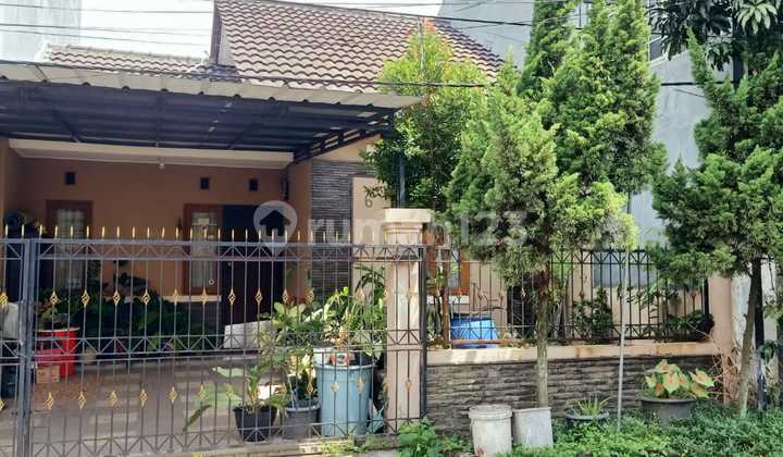 Dijual Rumah Nyaman Siap Huni Lokasi Strategis di Komplek Gempol Asri Estate Bandung Dijual Rumah Nyaman Siap Huni Lokasi Strategis di Komplek Gempol Asri Estate Bandung