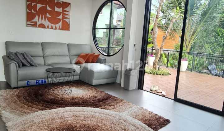 Dijual Villa Full Furnished Siap Huni Modern Minimalis Lokasi di Trinity Lembang Bandung
