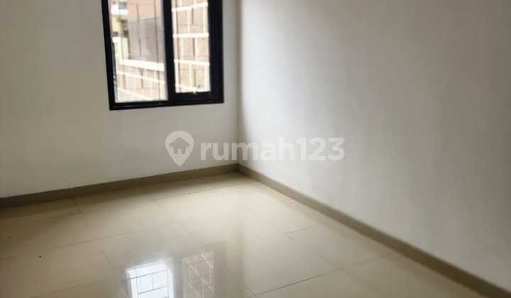 Dijual Rumah Baru 2 Lantai Siap Huni Lokasi Strategis di Sayap Buah Batu Bandung 2