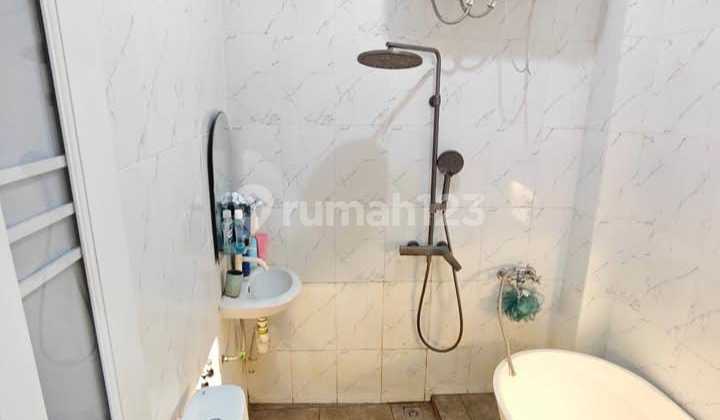 Dijual Rumah Furnished Siap Huni Minimalis Lokasi di Jalan Kerkof Cibeber Bandung 2