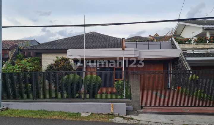 Disewakan Rumah Siap Huni Full Furnished Nyaman Bersih Lokasi di Cikutra Bandung