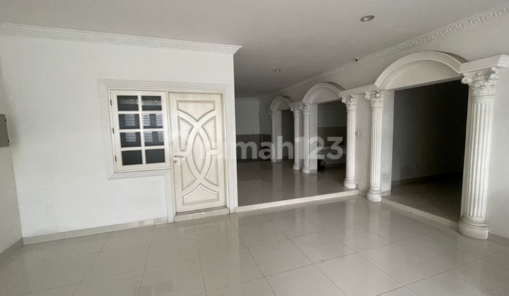 Dijual Rumah Varu Classic Modern Siap Huni Lokasi di Batununggal Indah Bandung 2