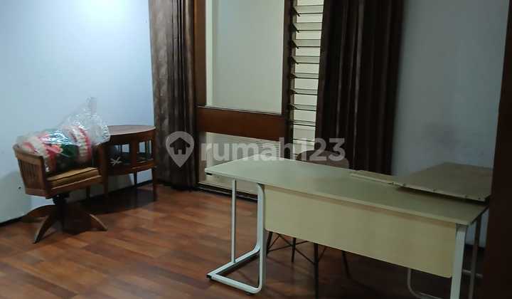 Dijual Rumah Bagus Siap Huni Modern Minimalis Lokasi di Mainroad Jl Anggrek Bandung 2
