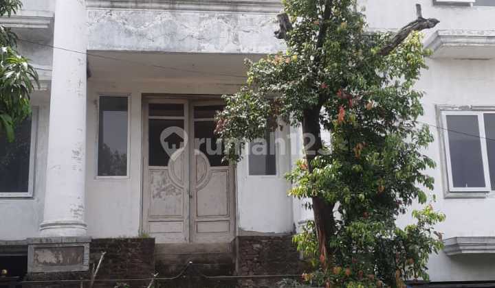 Dijual Rumah 3 Lantai Kondisi Bangunan 60% Lokasi di Batununggal Bandung