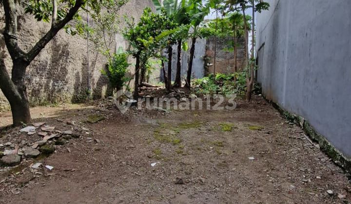 Dijual Tanah Cocok untuk Hunian Lokasi Strategis di Babakan Surabaya Kiaracondong Bandung