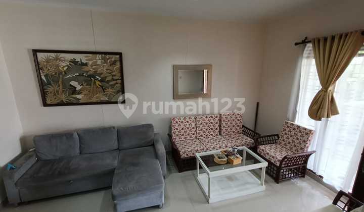 Dijual Rumah 2 Lantai Semi Furnish Modern Minimalis Lokasi di Pesona Bali Bandung
