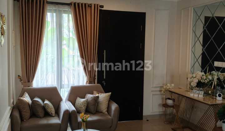 Dijual Rumah Nyaman Aman Siap Huni Minimalis Lokasi di Podomoro Park Bandung