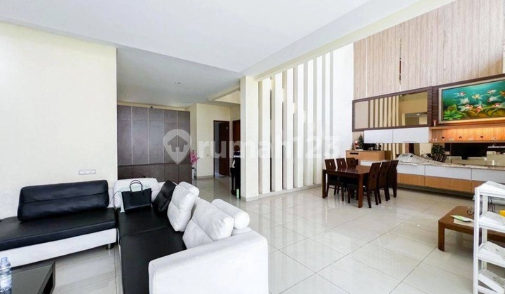 Dijual Rumah Mewah Siap Huni Modern Minimalis Cluster Eksklusif di Taman Kopo Indah 3 Bandung