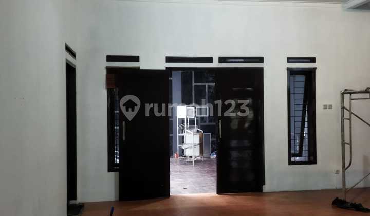 Dijual Rumah Nyaman dan Asri Siap Huni Lokasi di Rancakendal Dago Atas Bandung