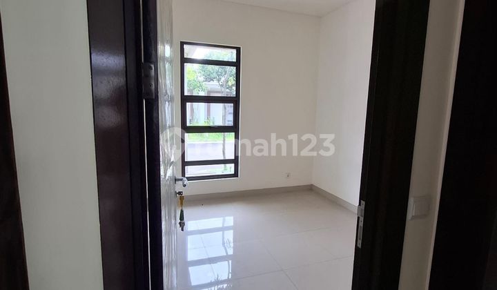 Dijual Rumah Nyaman Asri Siap Huni Lokasi di Podomoro Park Cluster Padmagriya Bandung