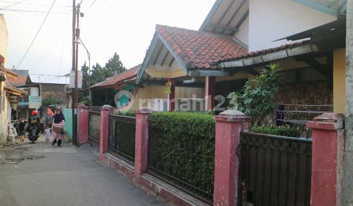 Dijual Rumah Nyaman Siap Huni Lokasi Strategis di Sayap M Toha Bandung 2