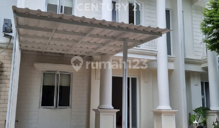 Beautiful Ready-to-Live Strategic House in Anila Vanya Park BSD Beautiful Ready-to-Live Strategic House in Anila Vanya Park BSD