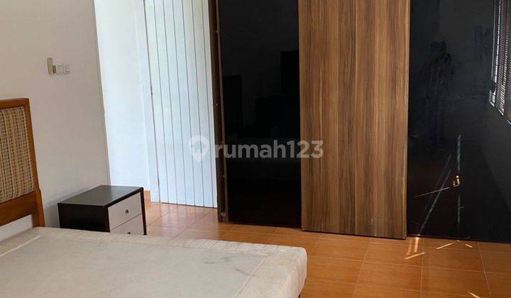 Rumah Cantik 2 Lantai di The Green BSD, Baru Renovasi 14