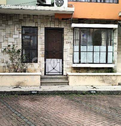 Rumah Townhouse, Lokasi Strategis, Rapi, Bersih dan Nyaman  1