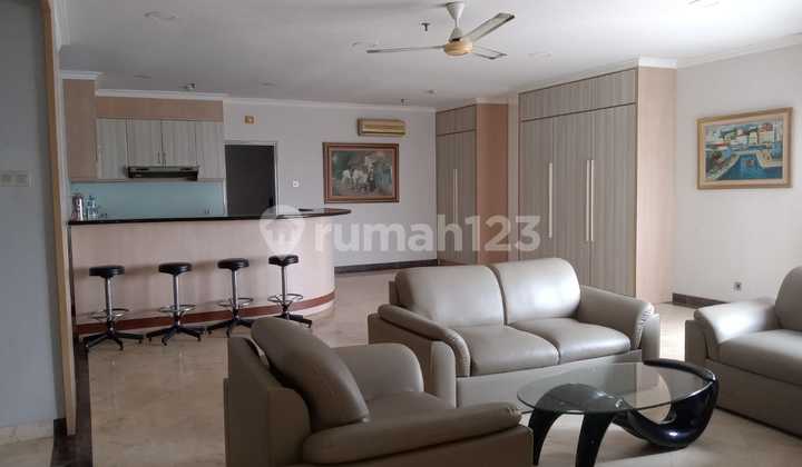 Ready Huni Condominium Golf Karawaci Furnished Prime Location 2