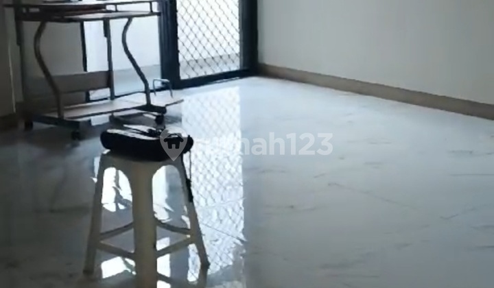 Karawaci Golf Condominium 2BR Furnished Clean Negotiable Price 2