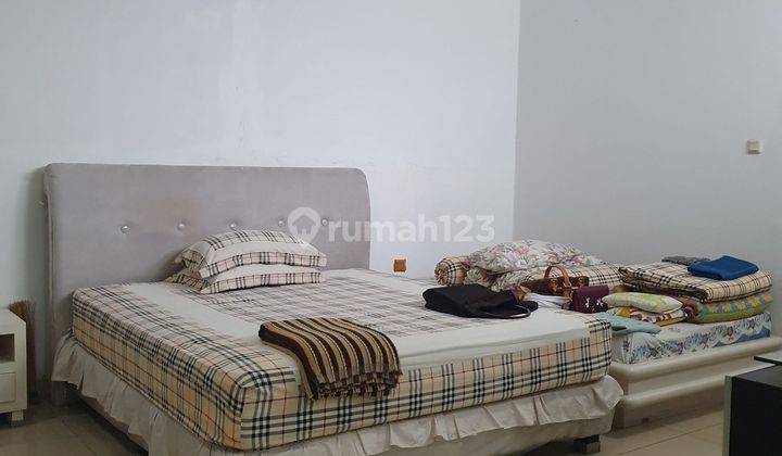 Rumah di Intercon 2 Lantai SHM Timur 2