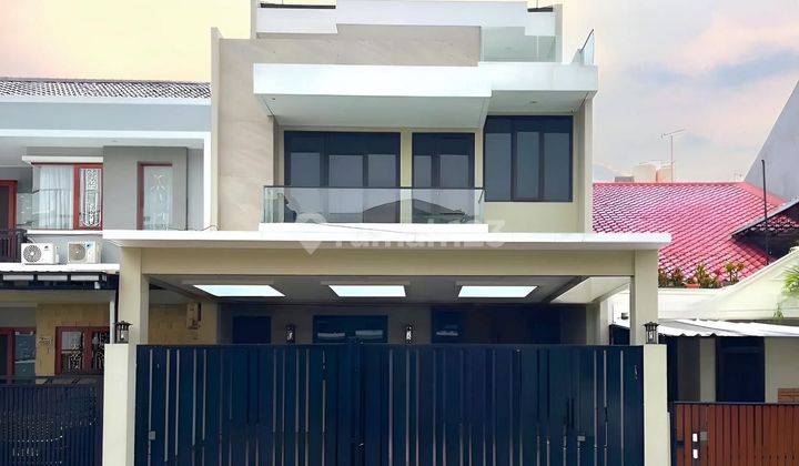 Rumah di Puri Indah 2 Lantai SHM Baru Selatan 1