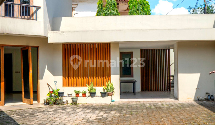 Dijual Rumah di Menteng Jakarta Pusat Dijual Rumah di Menteng Jakarta Pusat