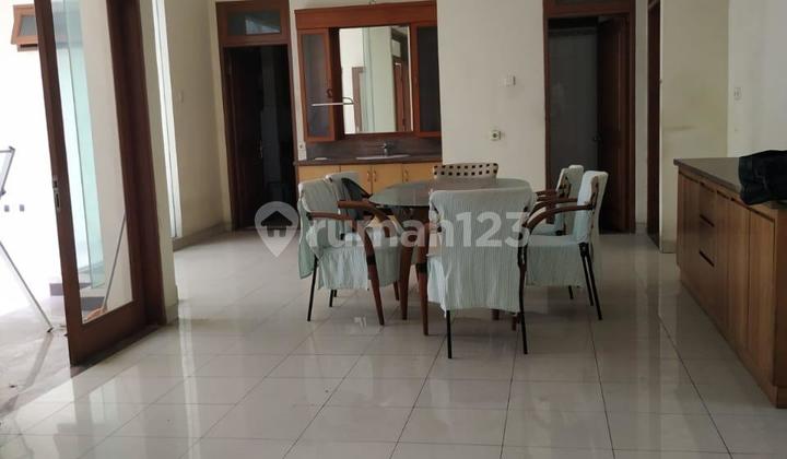 Rumah Di Prisma Kedoya. Lt. 280. Lb 350. Kt4 .km2. 2 Lt . Hrg 5.3 M 2