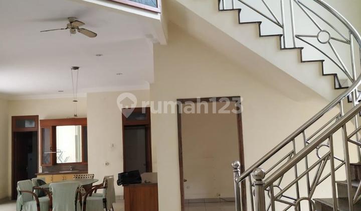 Rumah Di Prisma Kedoya. Lt. 280. Lb 350. Kt4 .km2. 2 Lt . Hrg 5.3 M