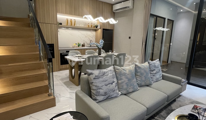 Rumah Baru South Tresor Uk 9x17. Lb222. Double Facade Harga 8.6 M 2