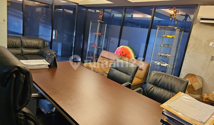 For Sale Mini Gedung Strategis Lt 12 X17. Lb 778. 5 Lt .Hrg 25 M