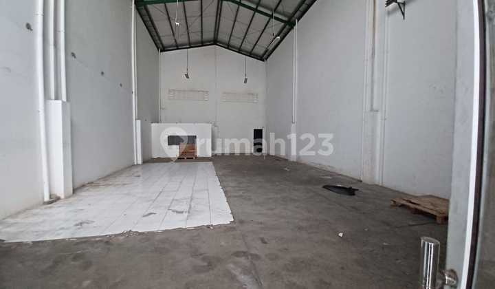 Bizpark Daan Mogot Warehouse, Area 9x24, with Office, South, Price 220 Million/Year